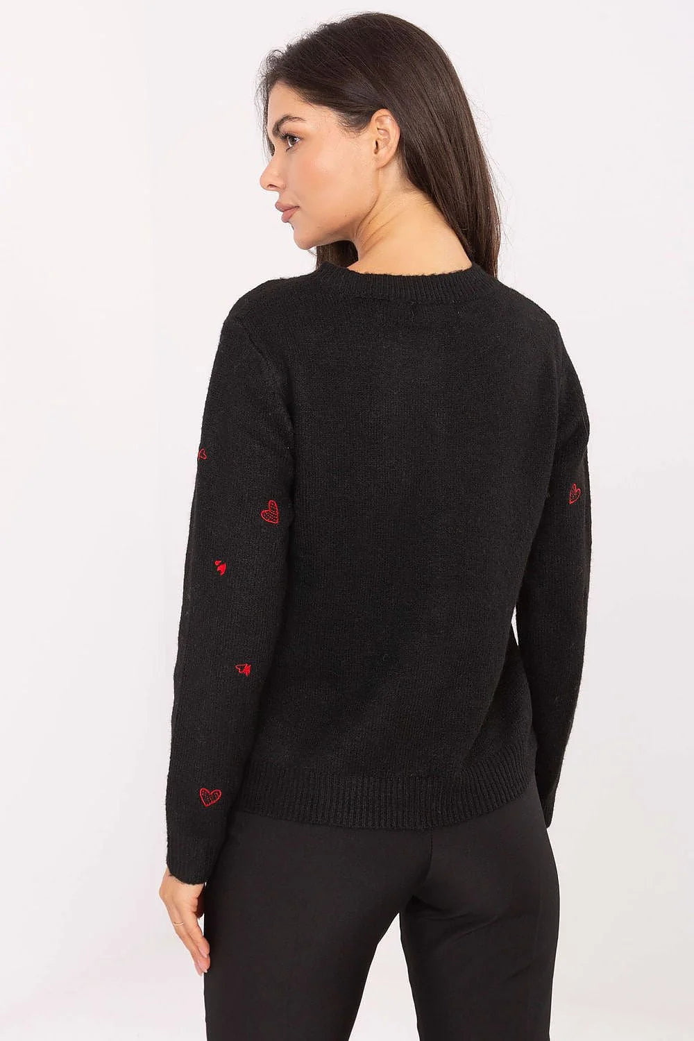 cardigan femme boutonné maille tricotée noir coupe droite longueur hanches col rond manches longues broderies cœurs rouges douceur
