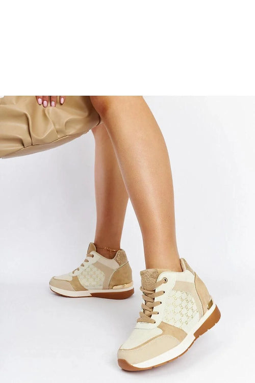 baskets compensées beiges Chestnut cuir écologique suède synthétique bicolore montantes haute silhouette perforées monogramme dorées talon semelle épaisse