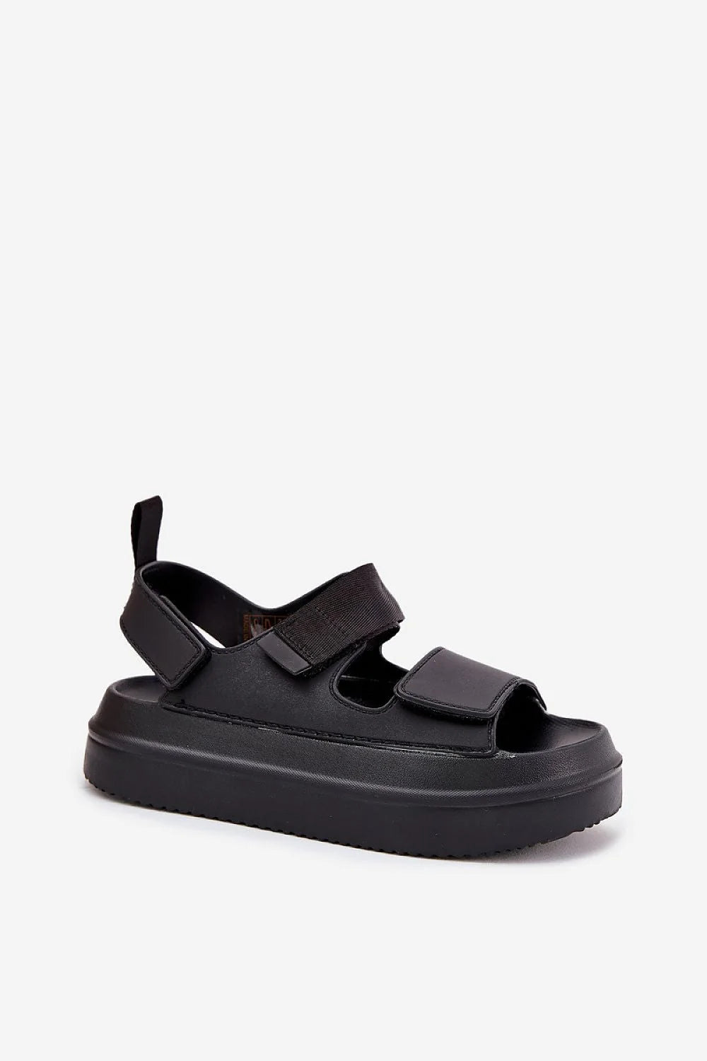 sandales stepin style moderne minimaliste cuir vegan noir plateforme semelle crantée épaisse brides larges réglables scratch maintien confortable urbain sophistiquées