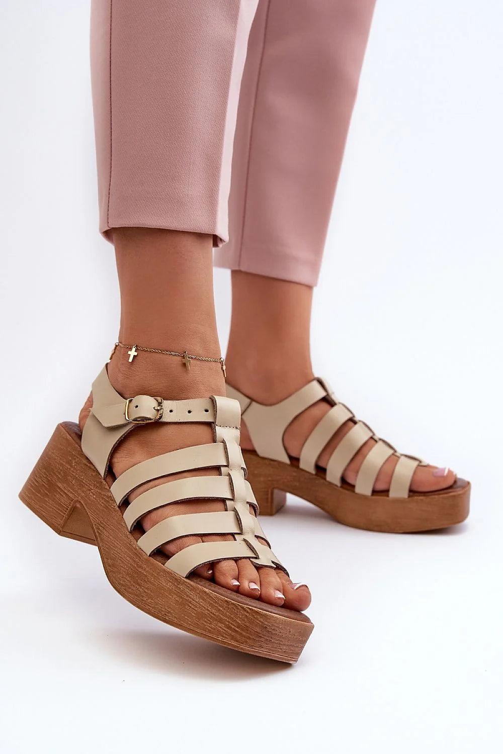 Sandales à talons compensés en cuir naturel pour femmes, style moderne, bride réglable, semelle bois, beige clair, elegance été