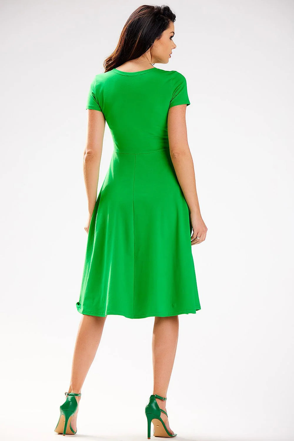 Robe de jour féminine élégante en coton élasthanne verte taille ajustable manches courtes encolure V cache-cœur robe midi fluide