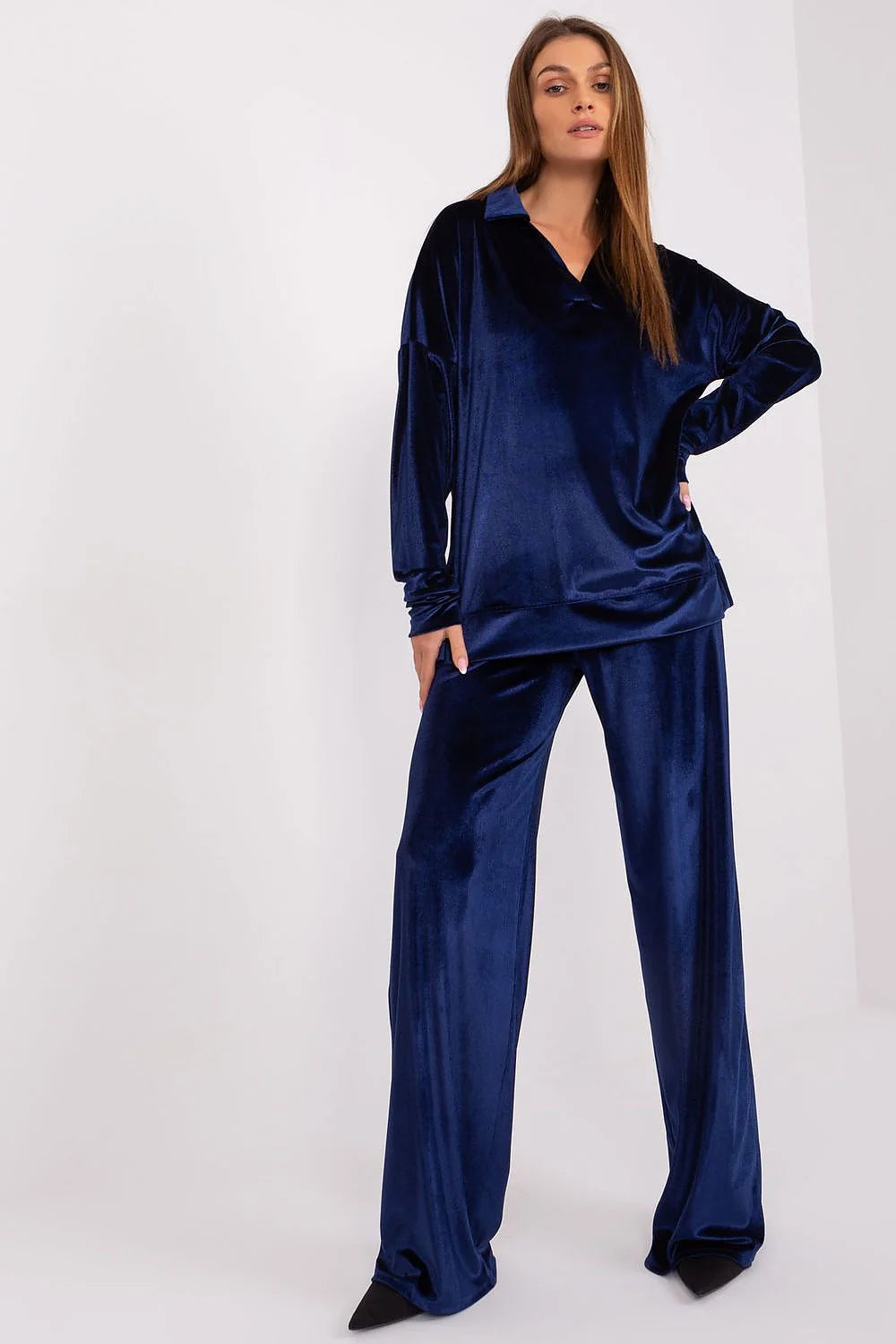 ensemble Lakerta velours bleu marine manches longues haut col V drapé poignets ajustés pantalon taille élastiquée palazzo large