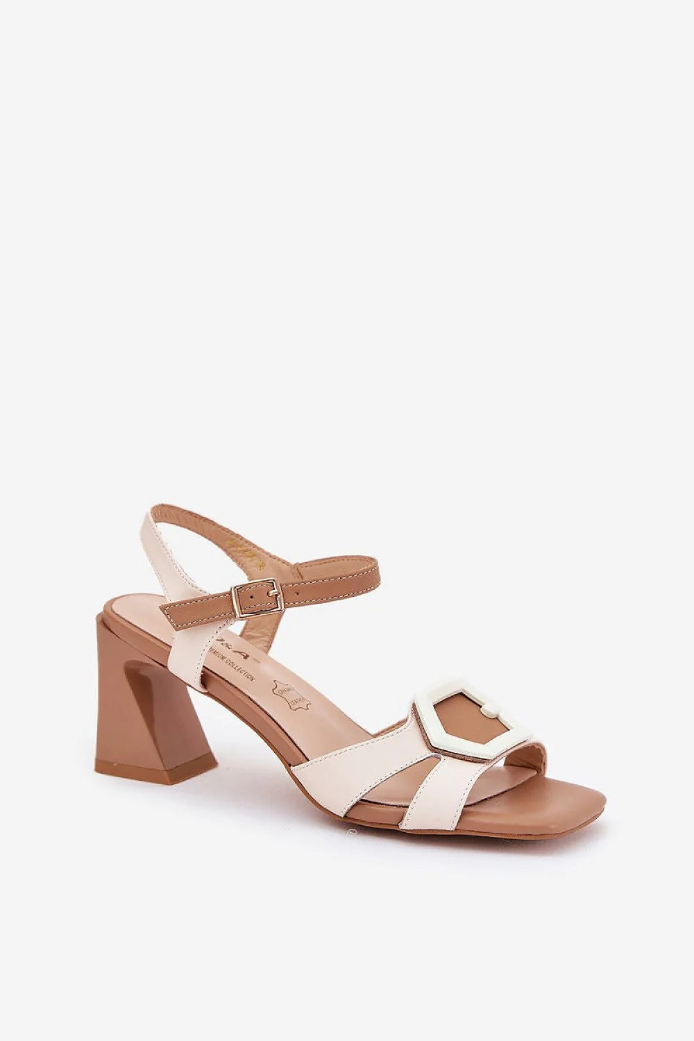 sandales femme élégantes modernes confort cuir naturel talon carré bloc moyen bride cheville réglable boucle hexagonale ornement blanc empeigne entrecroisée