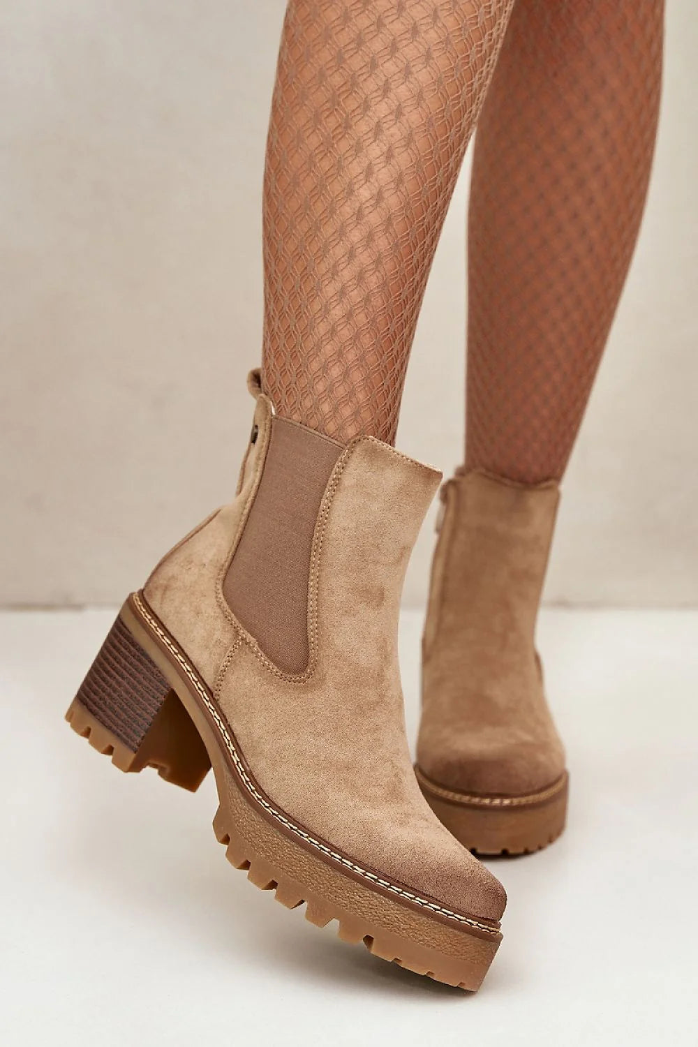 Bottines féminines en suédine écologique Chelsea talons stables doublure peluche fermeture éclair élégance automne-hiver