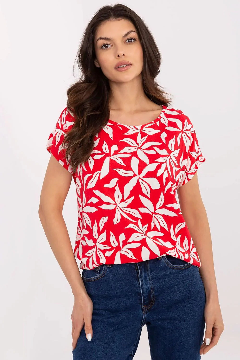 Chemisier féminin motif floral audacieux manches courtes coupe ample tissu léger respirant couleur rouge vif blanc femme