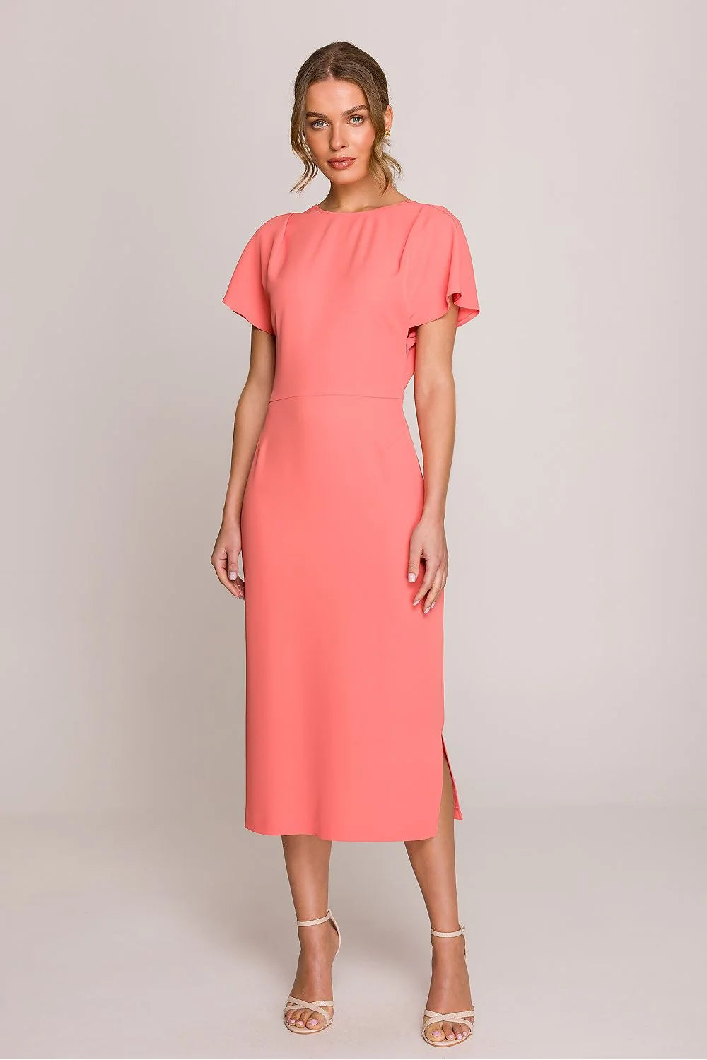 Robe de jour élégante mi-longue en corail coupe droite manches courtes encolure ronde femme polyester elasthanne fente latérale occasion semi-formelle été