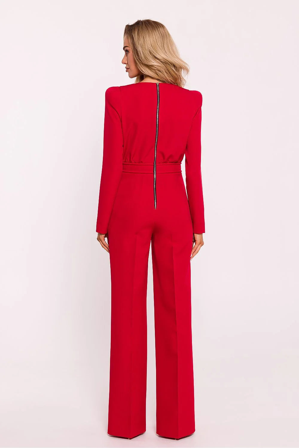 Combinaison élégante pour femme rouge vif manches longues épaulettes structurées silhouette ajustée occasion soirée