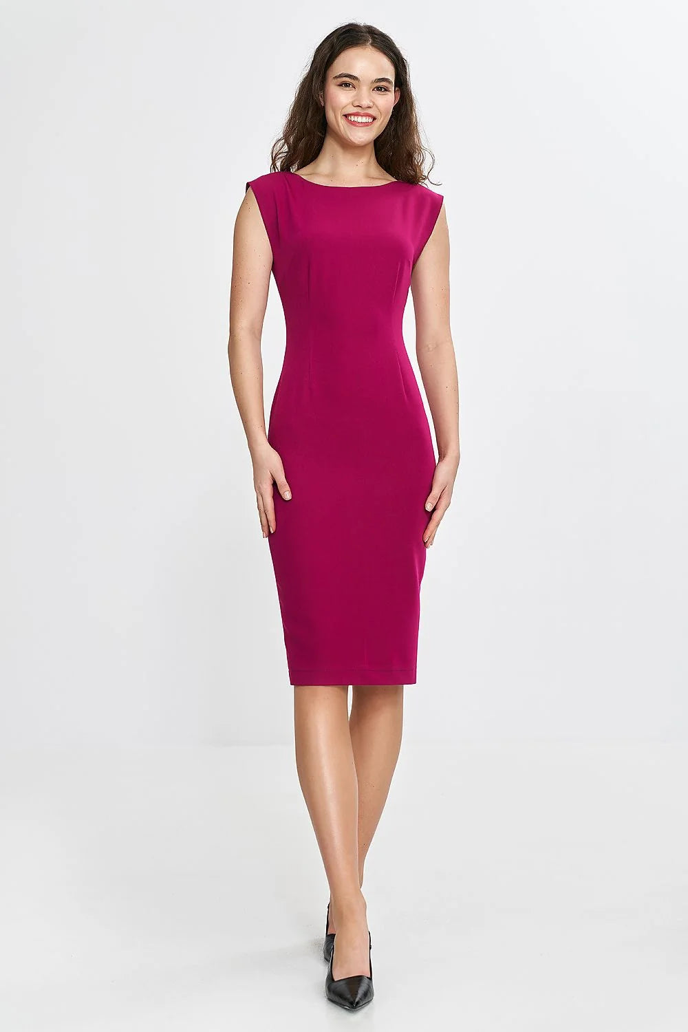 Robe de jour élégante ajustée sans manches encolure bateau dos nu genou magenta femme