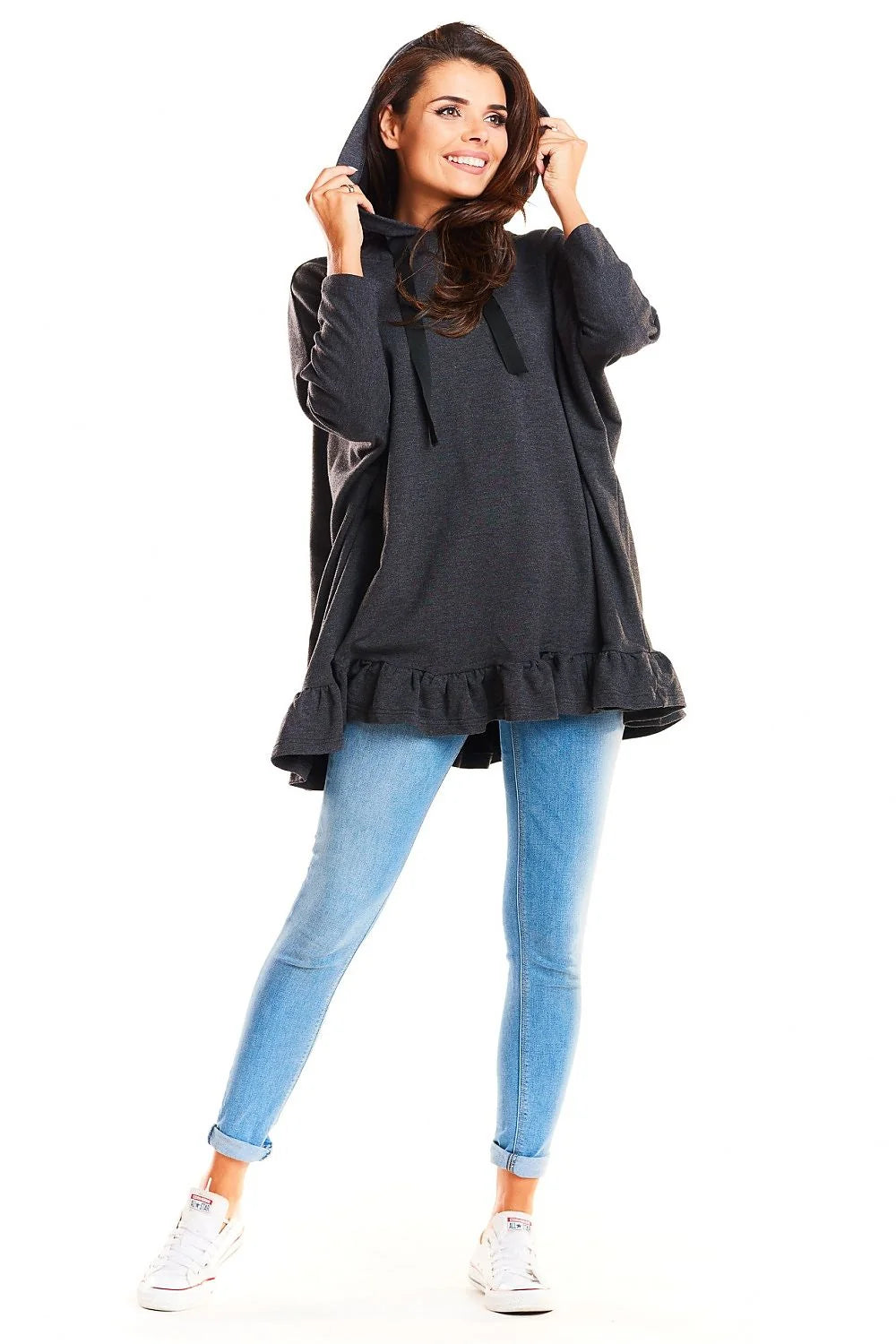 Sweat à capuche coton gris clair ample confortable avec volants pour style décontracté chic quotidien