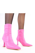 bottines cheville bout pointu talon élancé délicat silhouette ajustée similicuir satiné fuchsia vif tige zippée intérieure confort glamour