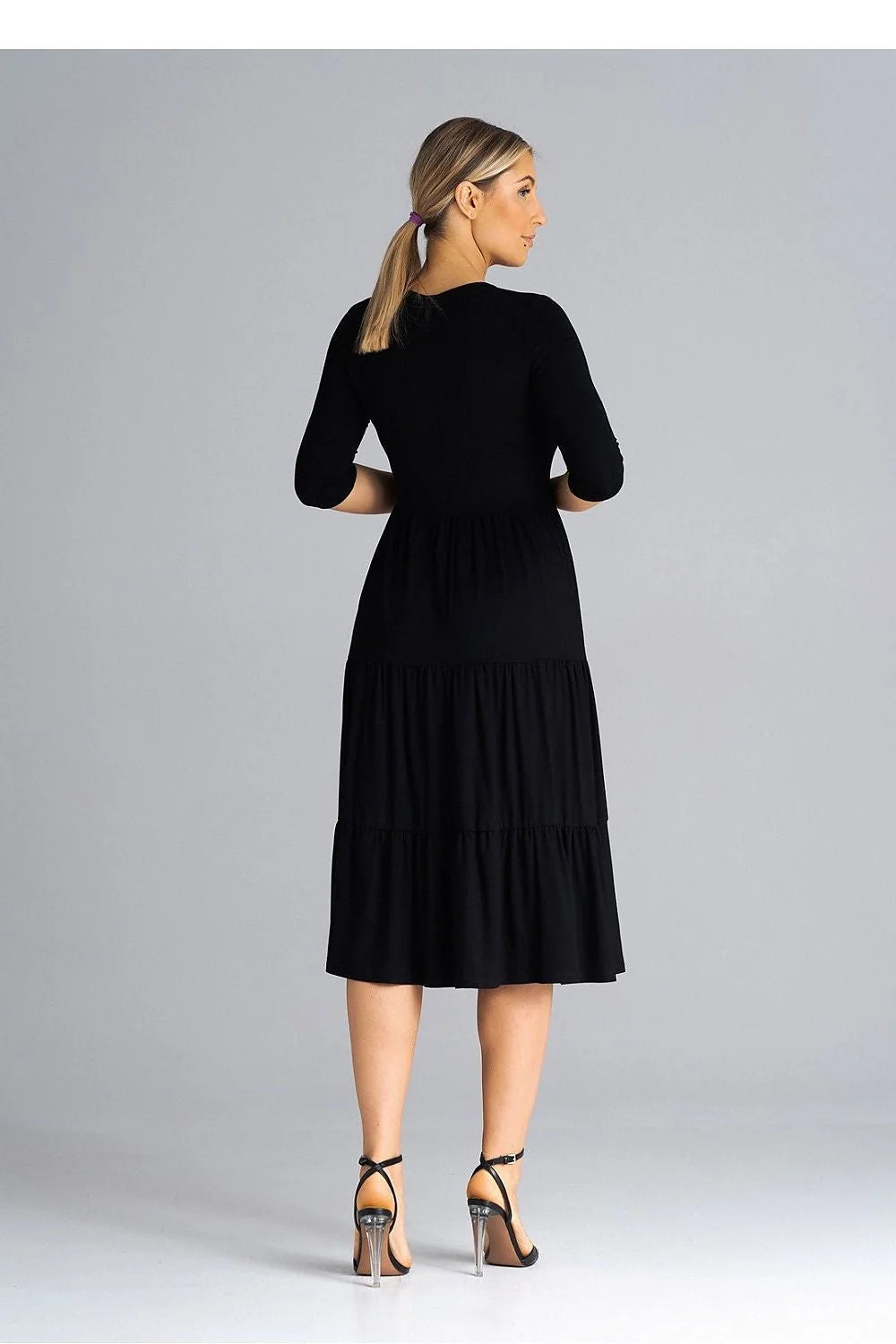 robe midi noire Figl manches troisquarts encolure ronde taille ajustable fronces paliers jersey extensible silhouette évasée confortable polyvalente