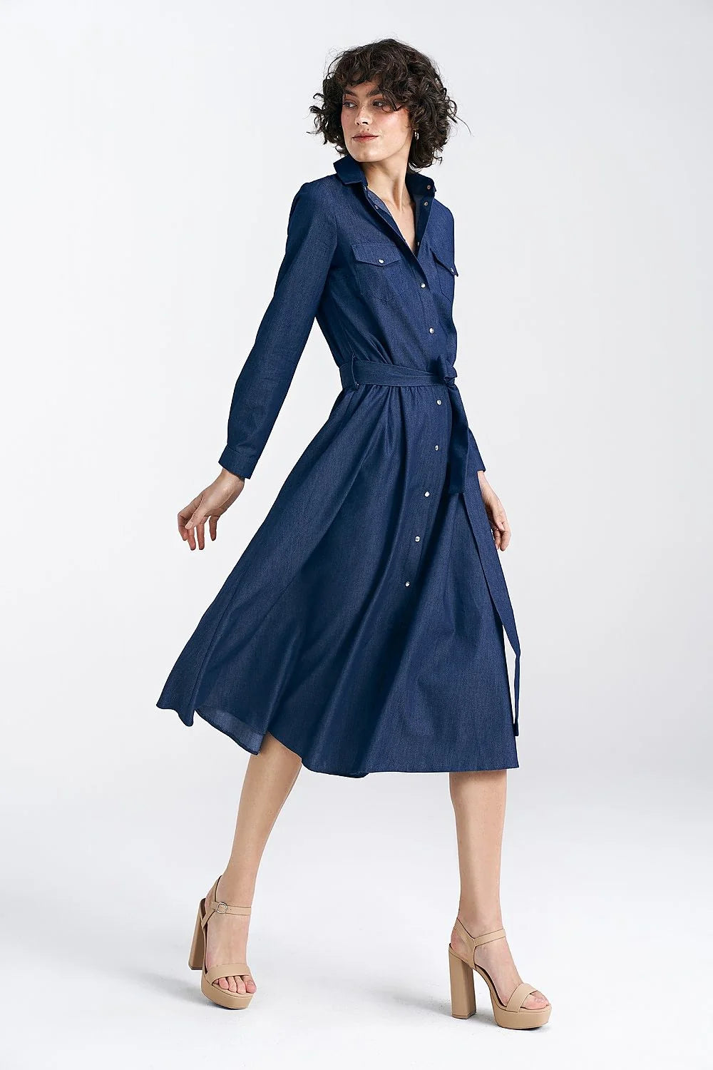 Robe chemisier en denim bleu foncé longueur midi manches longues ceinture ajustable femme mode classique décontractée