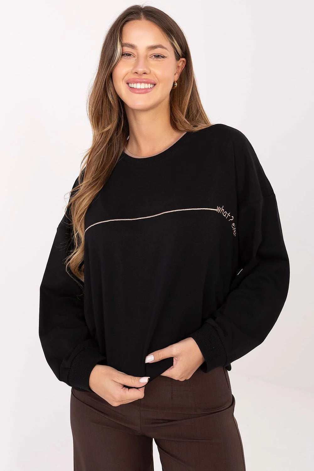 sweatshirt femme oversize noir col rond manches longues coupe boxy épaules tombantes molletonné coton polyester broderie
