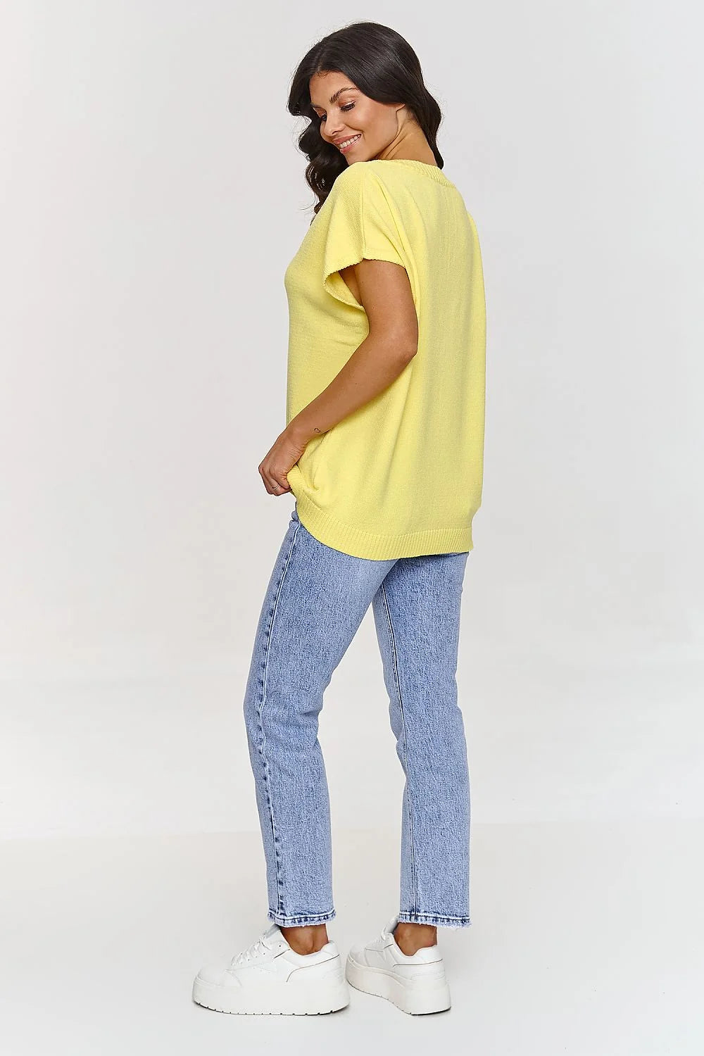 gilet tricot oversize manches larges courtes colV doux extensible durable structure respirant polyvalent élégant confortable superposable féminin décontracté chic stylé