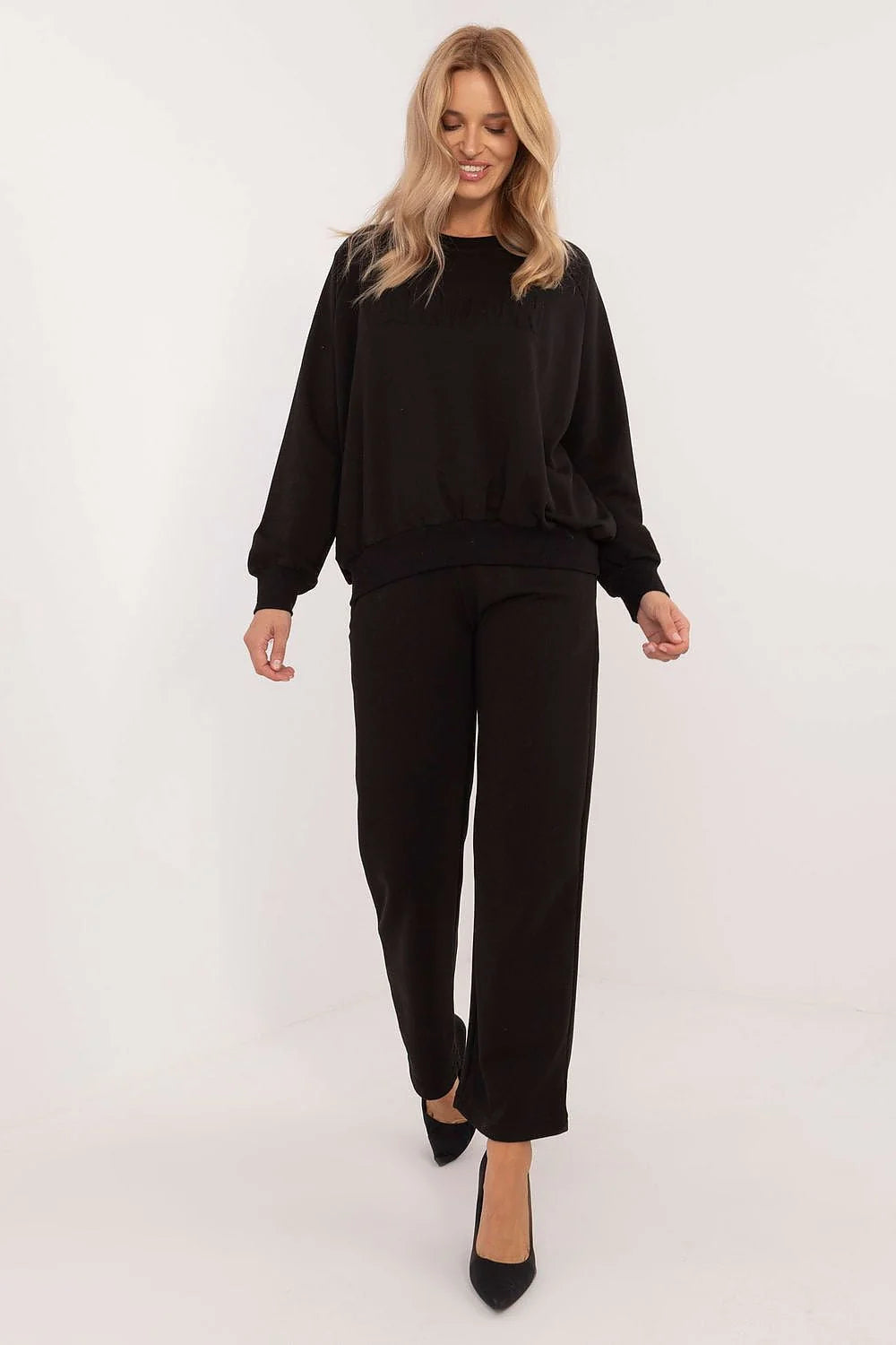Ensemble casual femme sweatshirt amples pantalons droits coton polyester noir style moderne confort durable