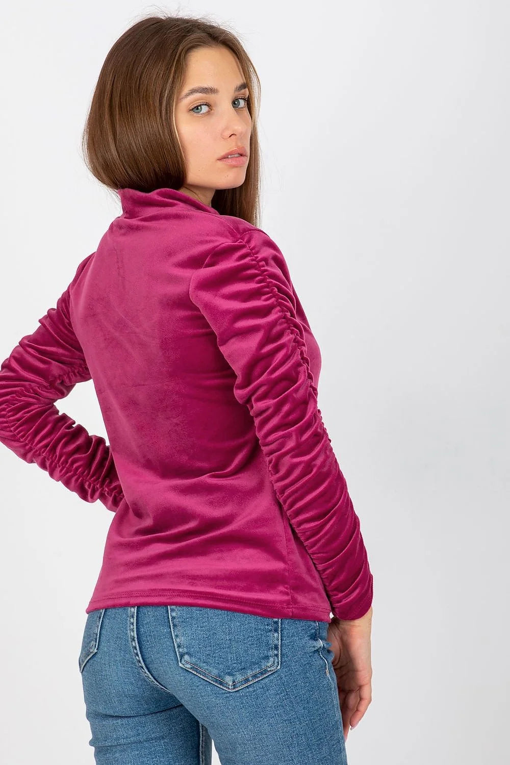 Chemisier velours blanc col montant manches longues coupe droite semi ajustée stretch élégant minimaliste intemporel femme