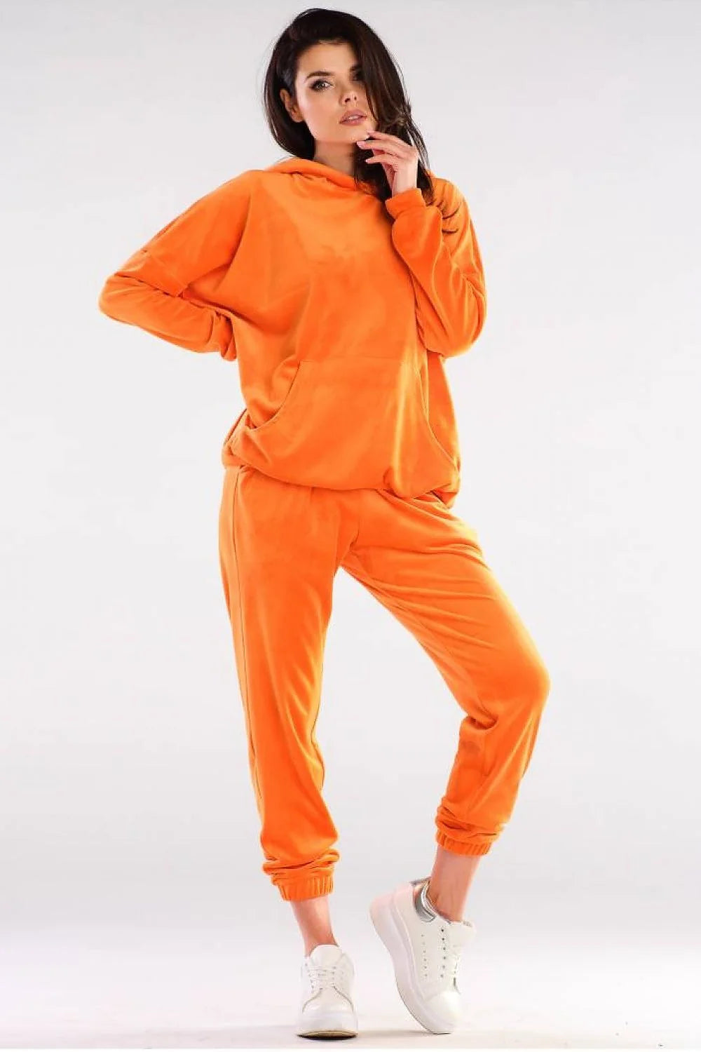 Sweatshirt en velours orange vif confortable ample avec capuche poche kangourou pour femmes modernes
