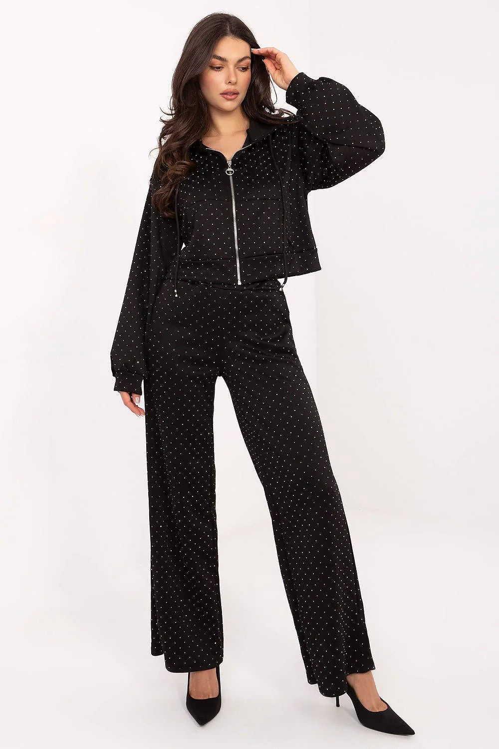 ensemble survêtement femme élégant confortable capuche zippée cordons pantalon taille haute jambes larges poches strass velours stretch noir micropois blancs