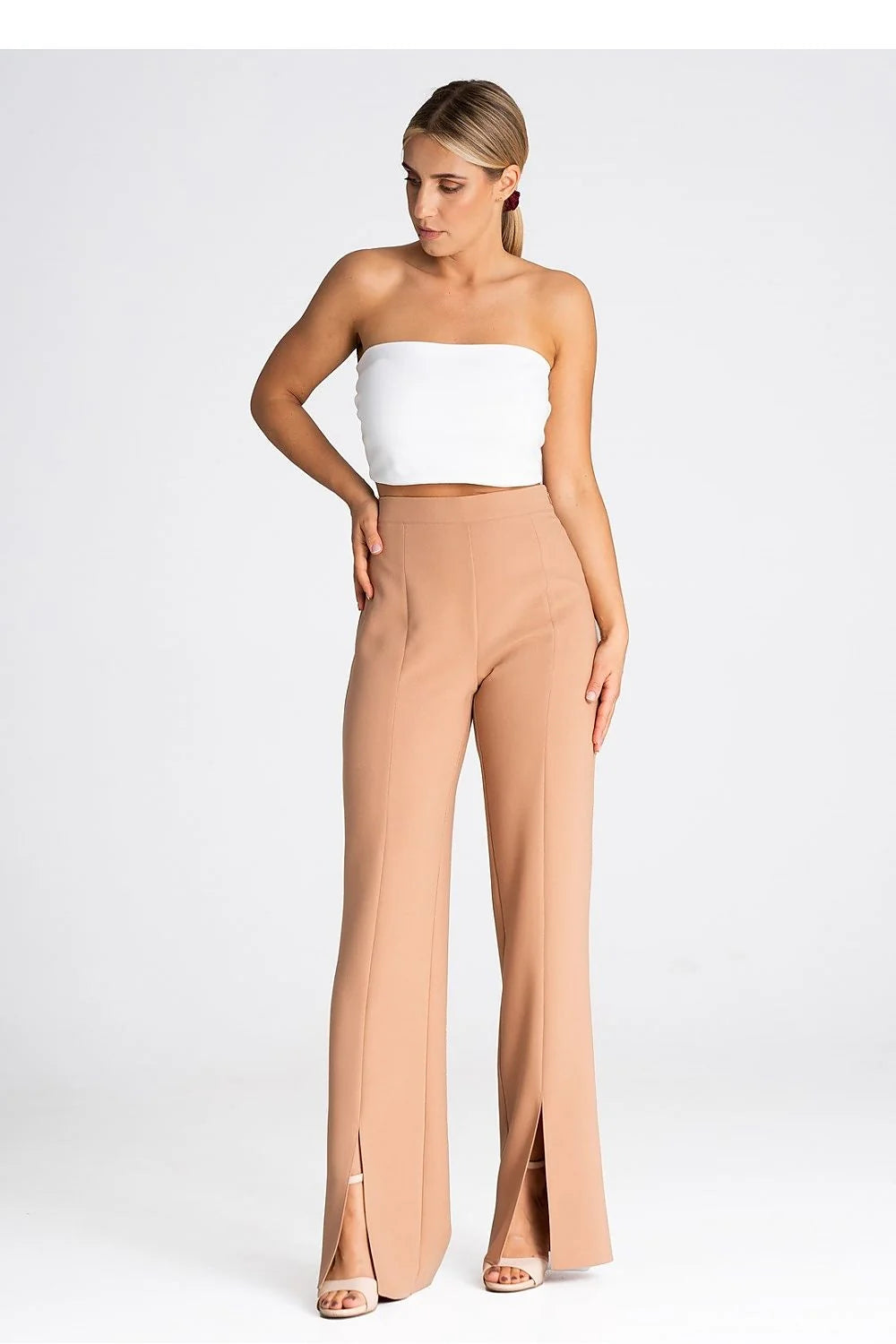 pantalon femme Figl élégant long beige camel taille haute coupe évasée fente ourlet couture centrale stretch minimal chic