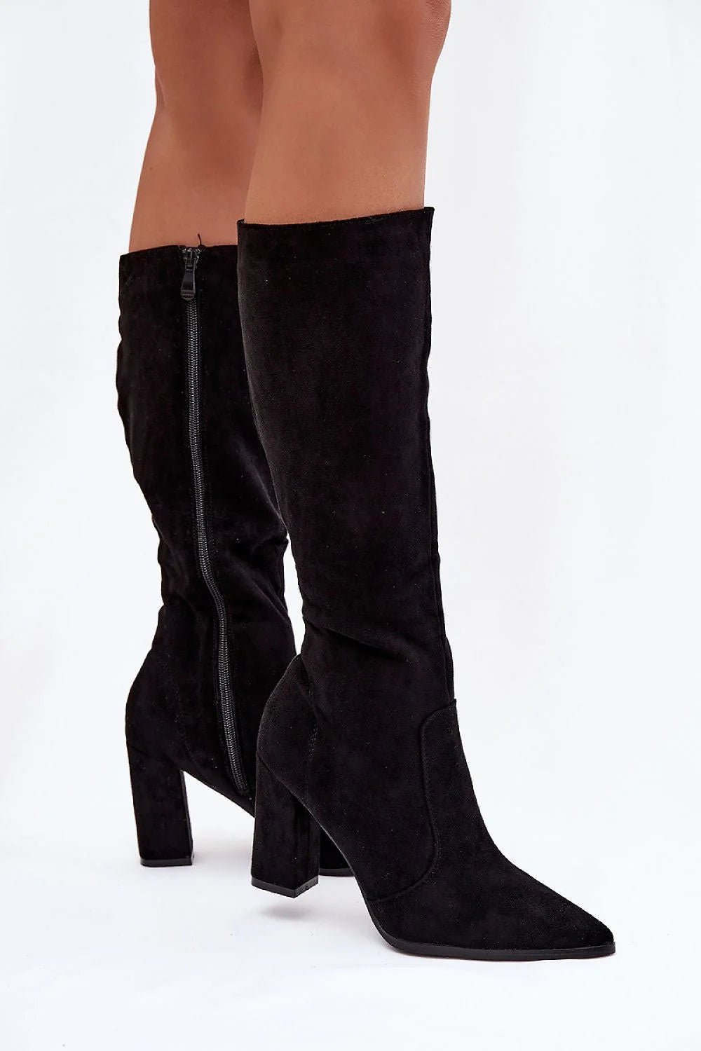 bottes hautes femme cuir suédé écologique noire talon colonne stable bout pointu fermeture éclair coupe ajustée mollet mousse chaude