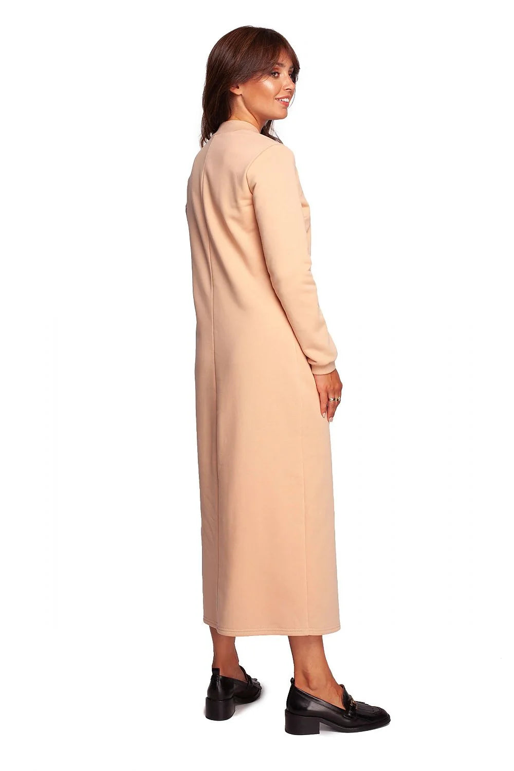 Robe de jour Be Wear longue en coton et polyester, fente haute, manches longues, encolure V, poches rabattables, style épuré, couleur violette profonde pour femme