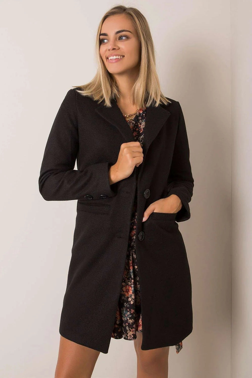 Manteau Och Bella élégant pour femme coupe droite col à revers noir matière dense manches longues poches latérales