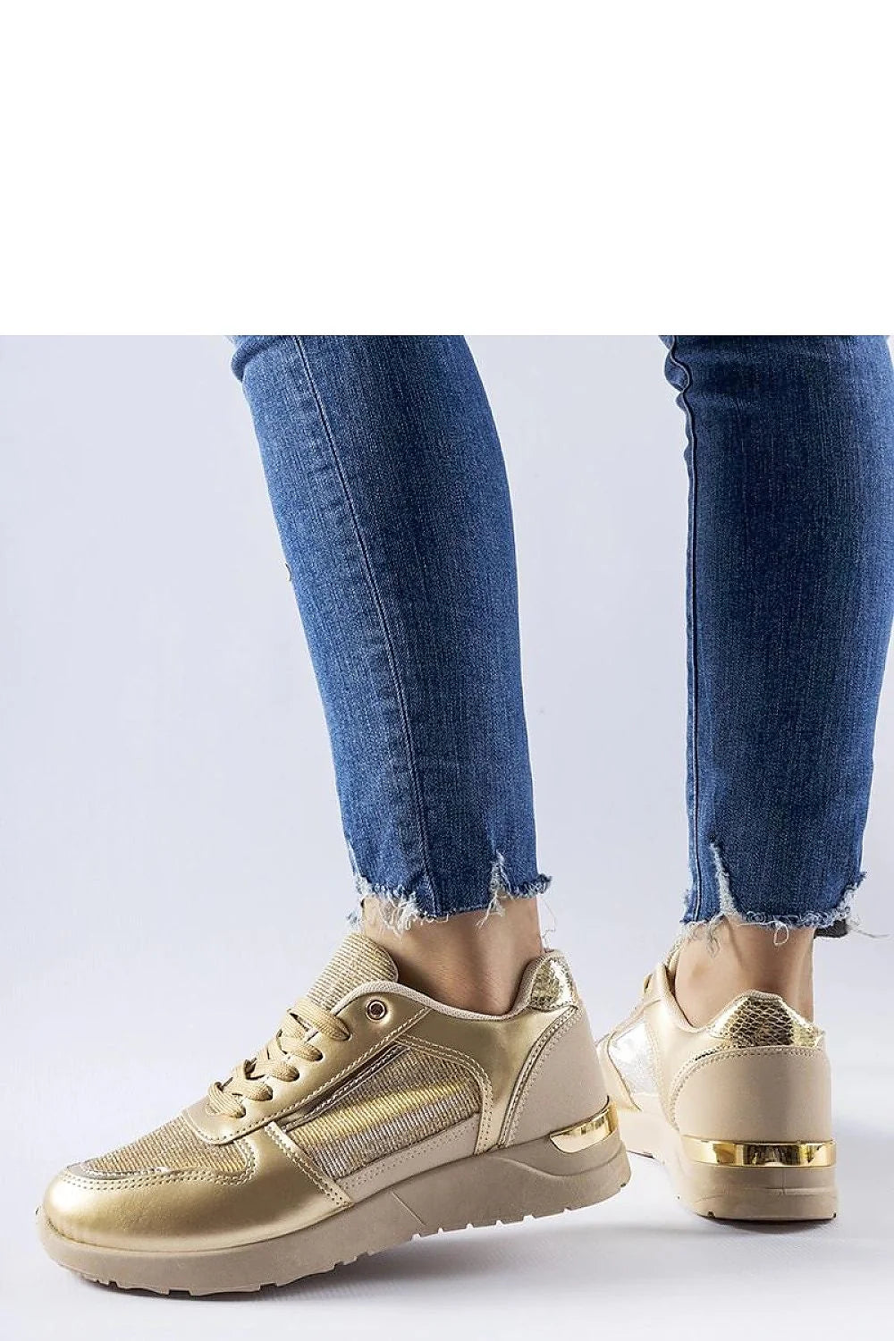 baskets dorées femme basses simili cuir métallisé mesh brillant lacets œillets métalliques semelle compensée caoutchouc amortissante confortable maintien réglable