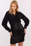 robe soirée noire cache coeur encolure V manches longues bouffantes tissu fluide taille marquée mini jupe crayon sequins scintillante ajustée