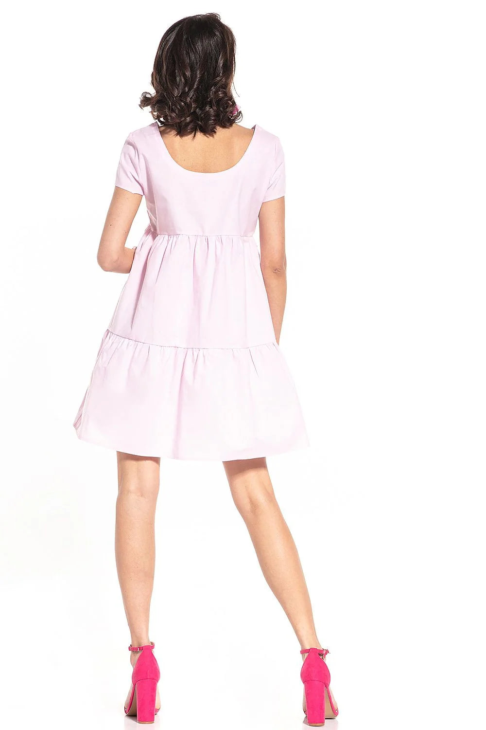 Robe femme coton 100% style moderne épuré noire manches courtes polyvalente élégante confortable