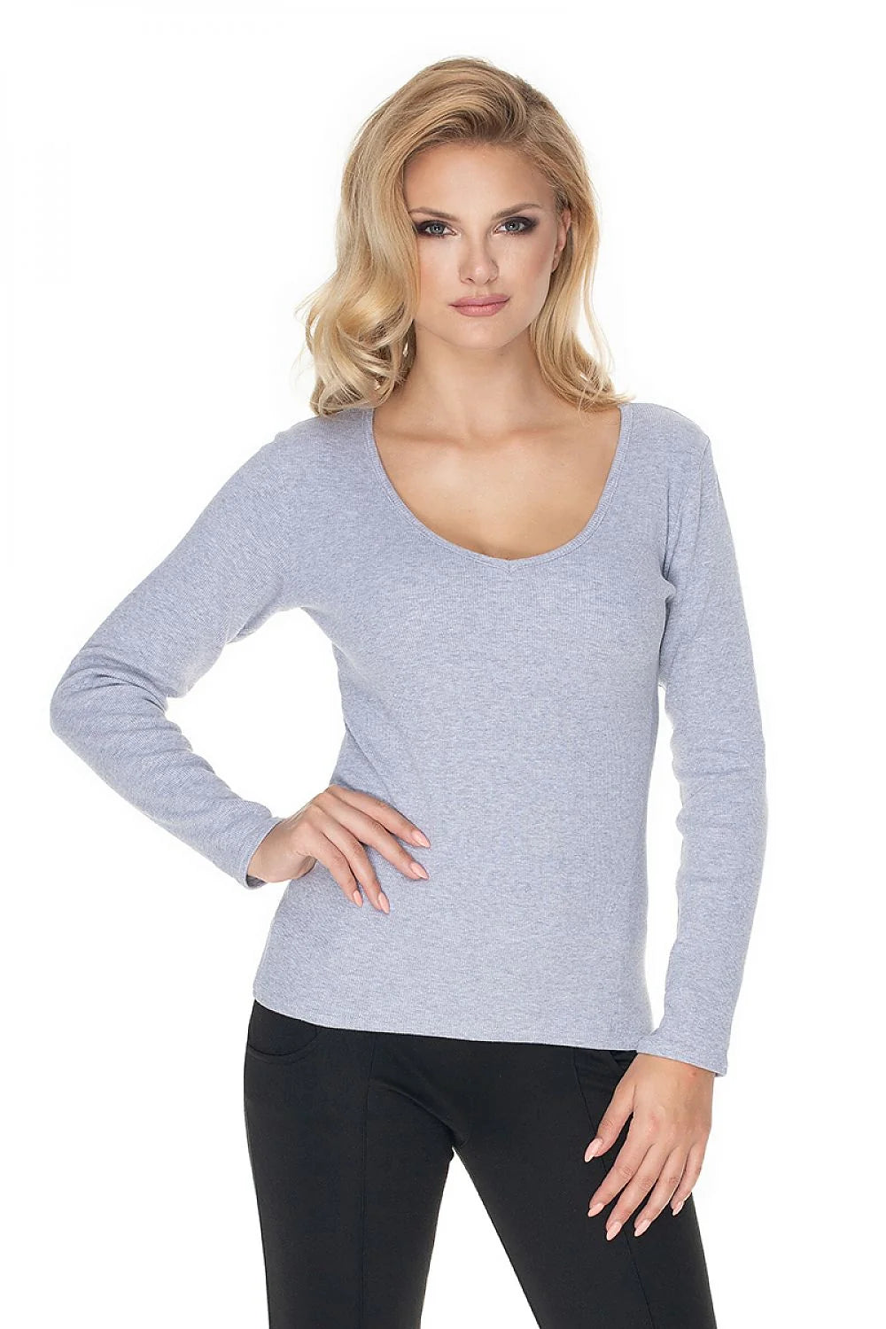 Pull femme coton élasthanne ajusté manches longues col rond élégant style minimaliste classique polyvalent