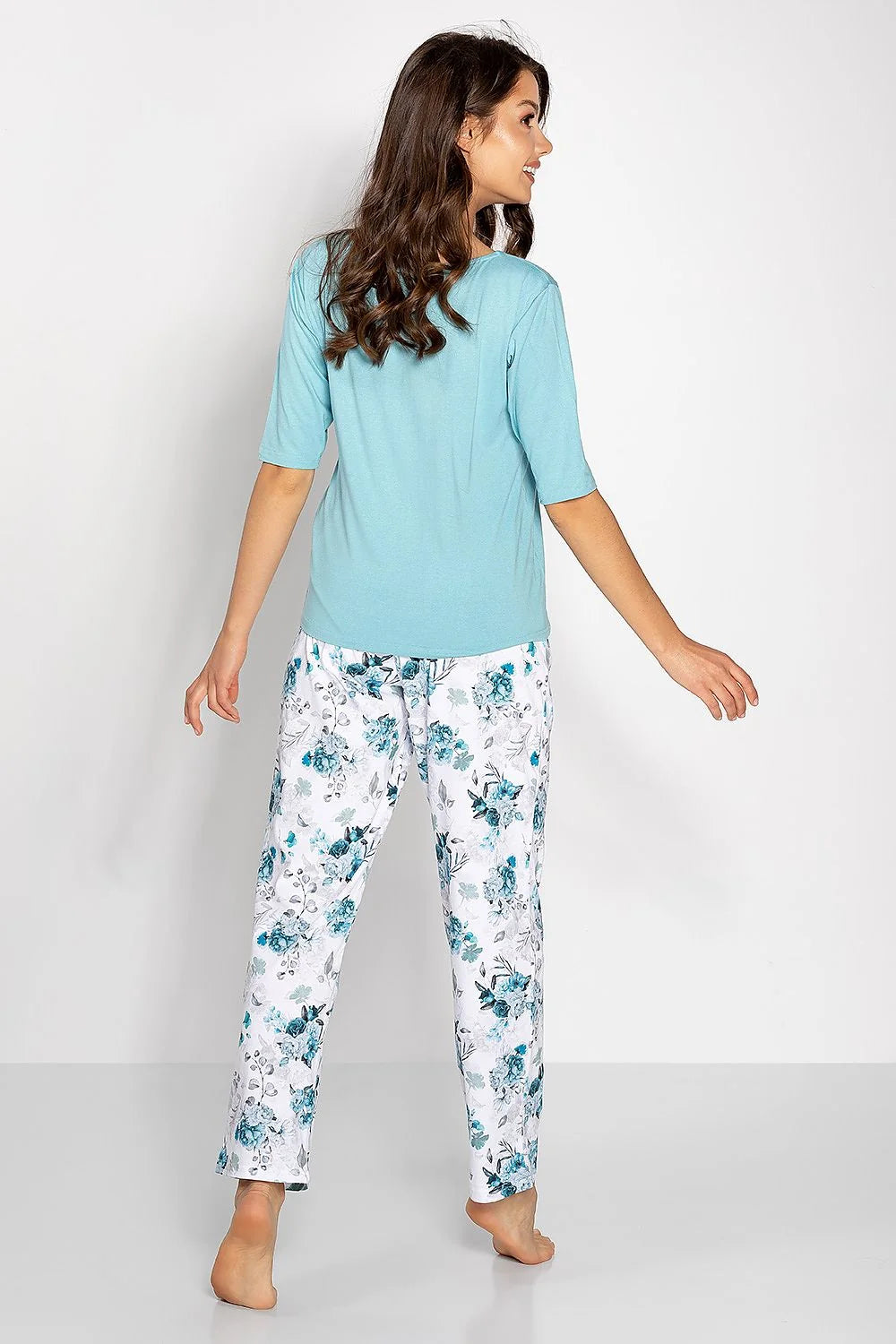 pyjama femme deux pièces confort élégant manches mi longues encolure ronde pantalon large taille élastique motif floral bleu aqua