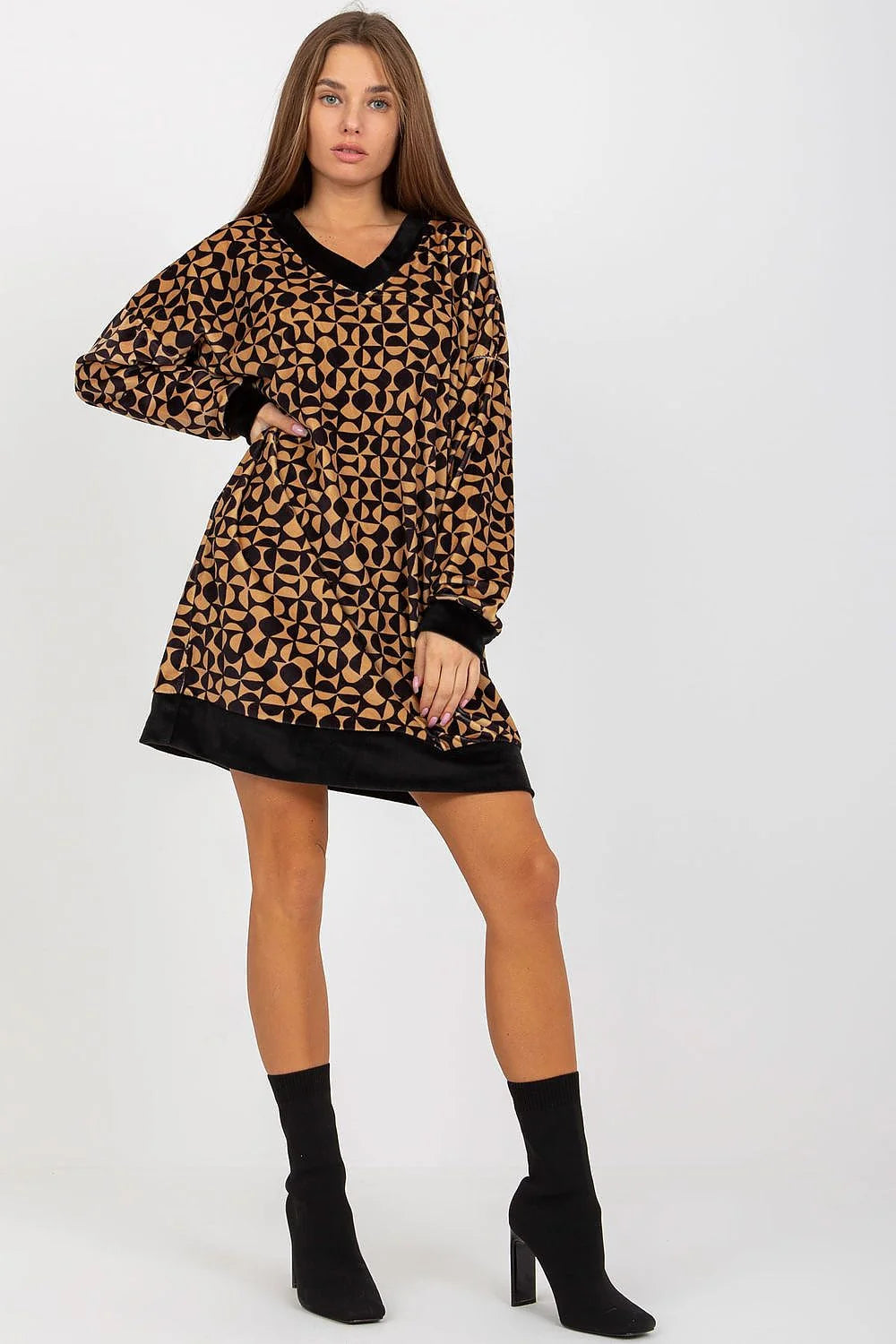 Robe de jour Rue Paris velours court manches longues encolure en V noir femme polyvalence