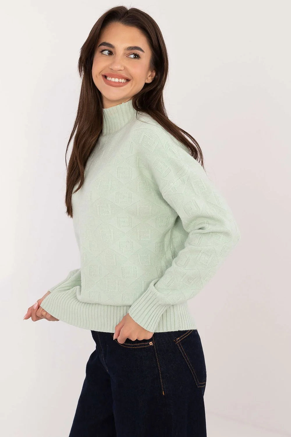 Pull femme élégant col montant côtelé vert menthe maille douce manches longues coupe ample