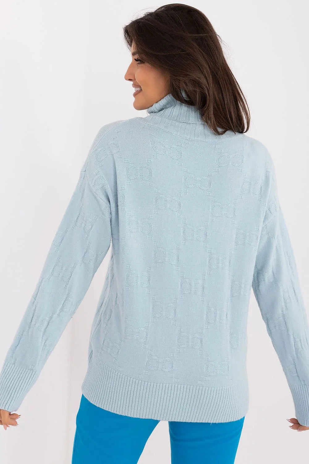 Pull à col roulé pour femme en acrylique polyester polyamide bleu pastel texture motif relief manches longues ourlet côtelé