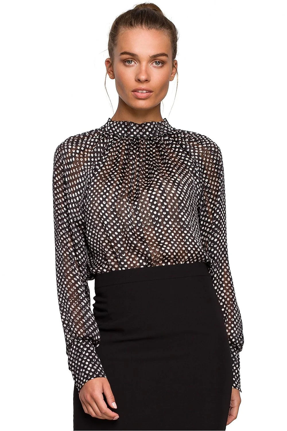 Blouse chic en mousseline de soie noire à pois dorés pour style sophistiqué féminin élégant