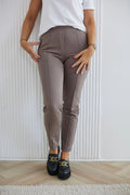 Pantalon survêtement pour femme coupe ajustée élastique brun taupe coton certifié 300gm2 enzynamage siliconage