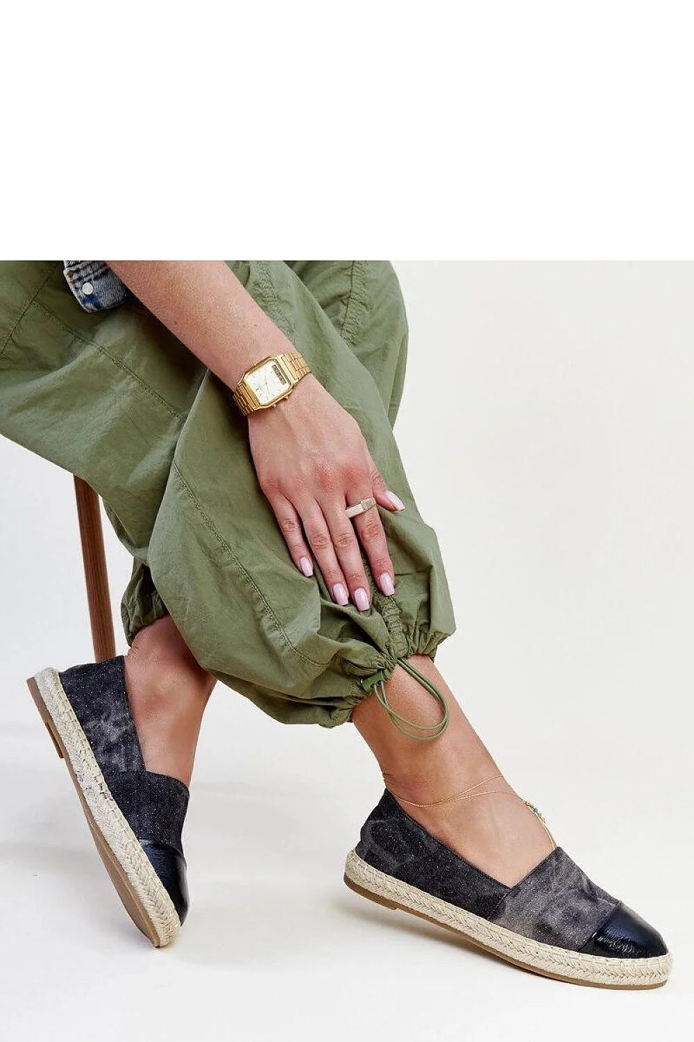 Espadrilles pour femme style décontracté chic design vintage textile cuir noir semelle corde caoutchouc confortable été printemps accessoires dorés