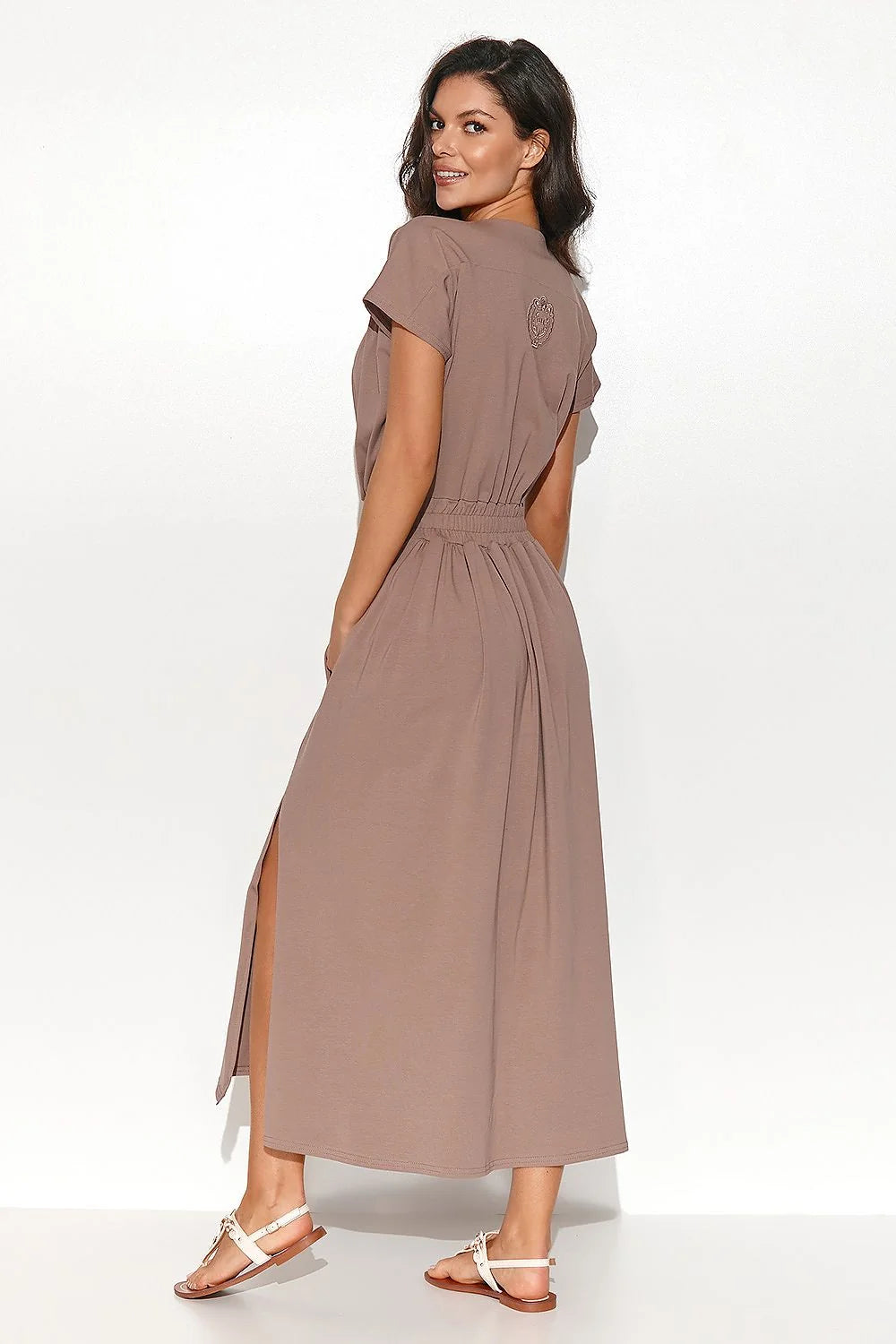 Robe de jour élégante asymétrique en maille longue manches courtes encolure ronde taille élastique poches latérales femme