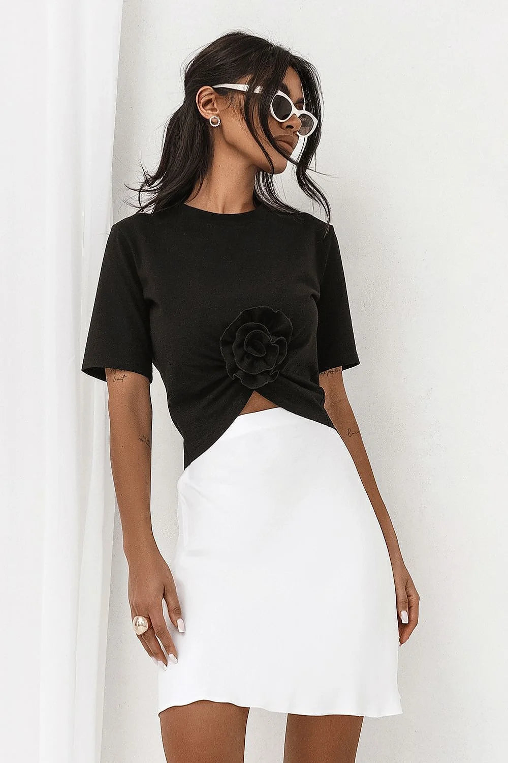 Jupe courte IVON satinée coupe biais taille élastique robe du soir fête quotidien féminine mode élégance