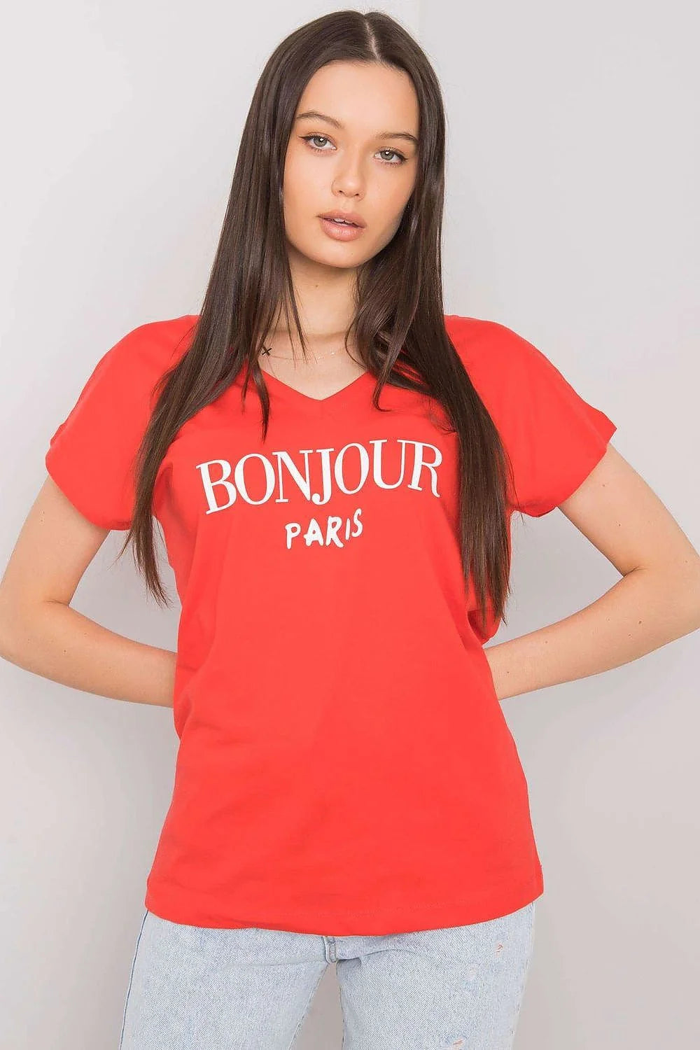 T-shirt femme style parisien rouge vif col V manches courtes coupe droite 100% coton 'BONJOUR PARIS'