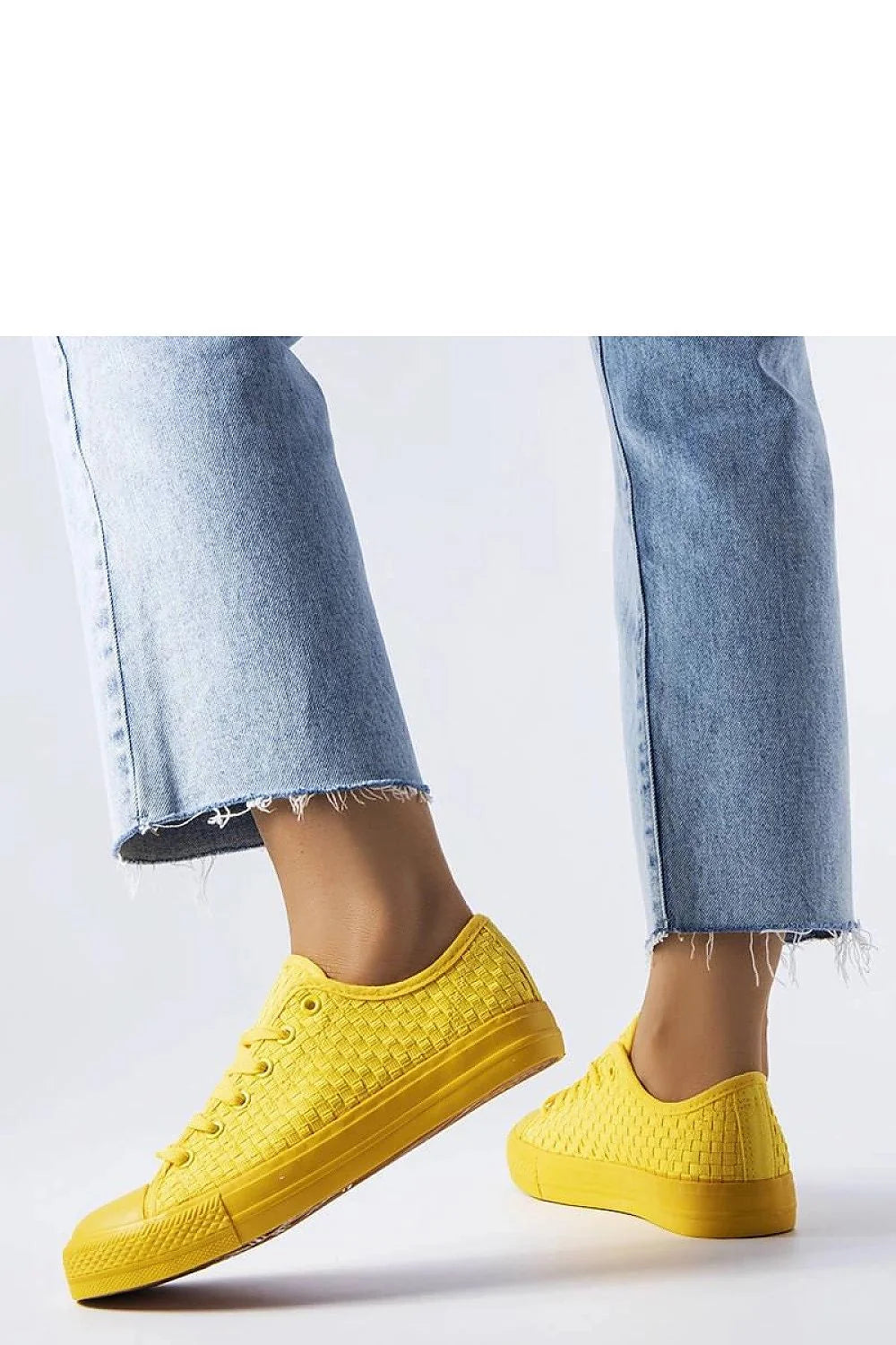 baskets jaunes tressées Thibodeau basses sneaker casual unisexe bout rond renforcé semelle caoutchouc texturée antidérapante lacets plats assortis confortables durables