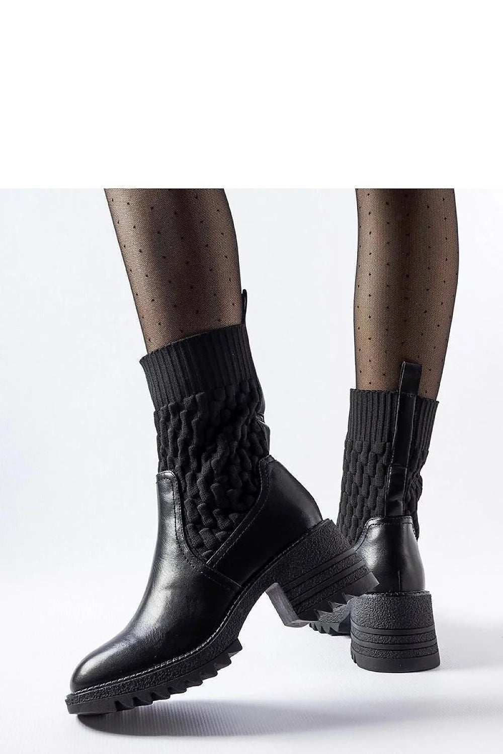 bottines femme mi mollet forme chaussette cuir noir lisse tige tricotée tressée bord côtelé talon carré semelle crantée