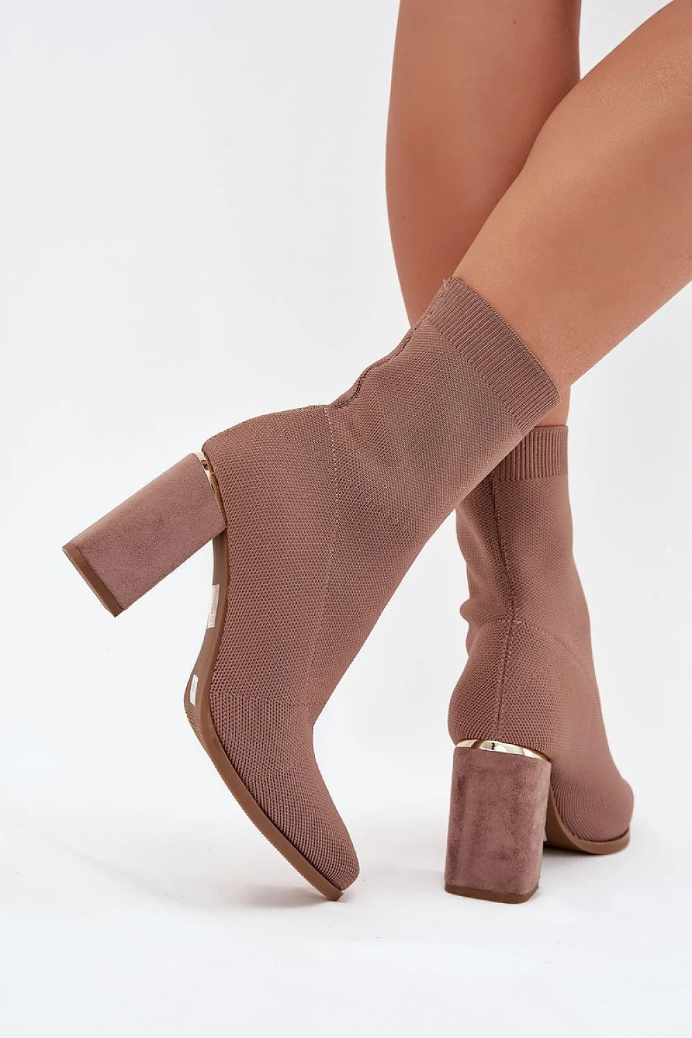 bottines chaussette femme maille extensible taupe mi mollet talon pilier suédé insert doré bout pointu semelle antidérapante confort