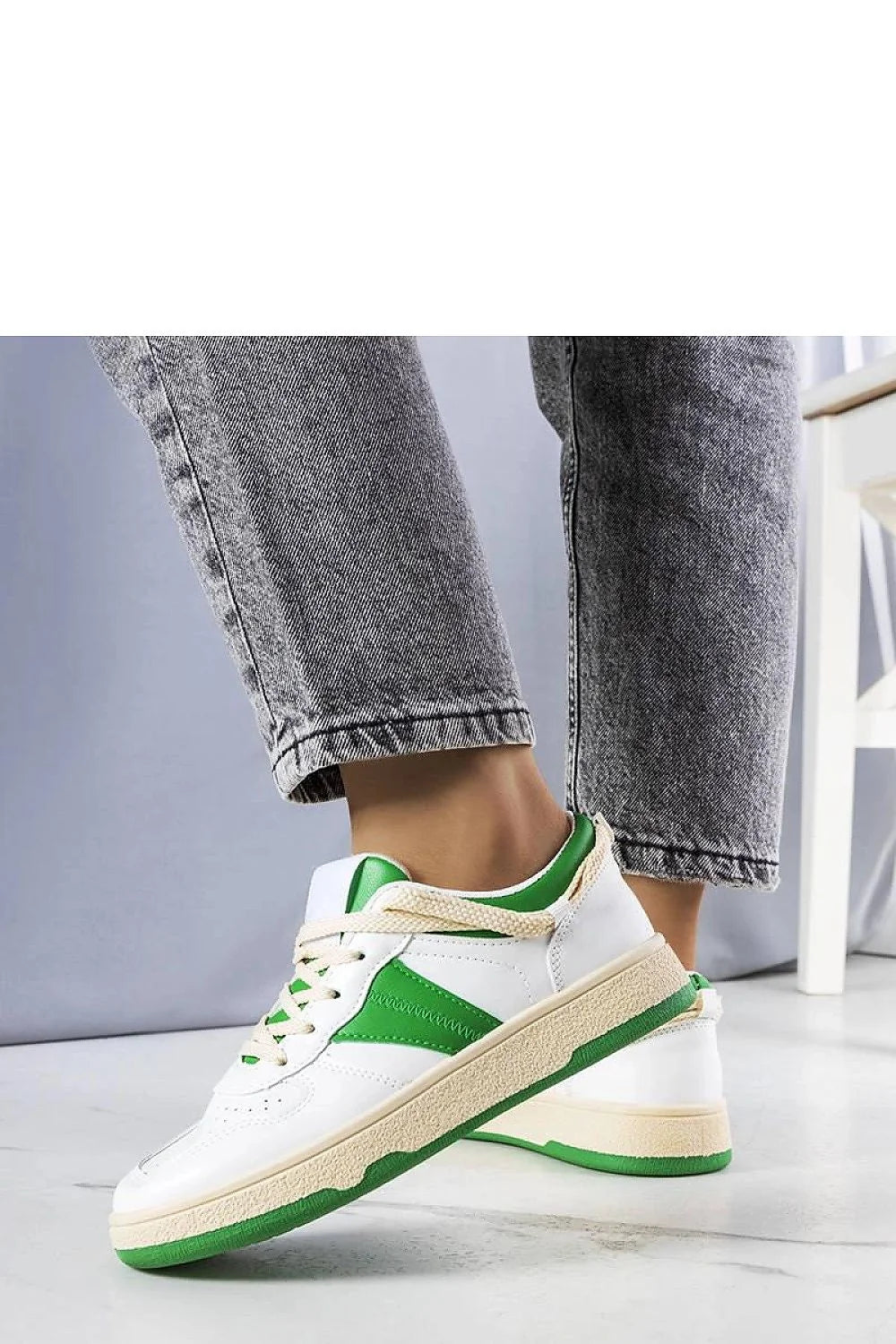 Chaussures de sport pour femmes style décontracté design contemporain semelle verte caoutchouc durable lacets beige respirabilité perforations