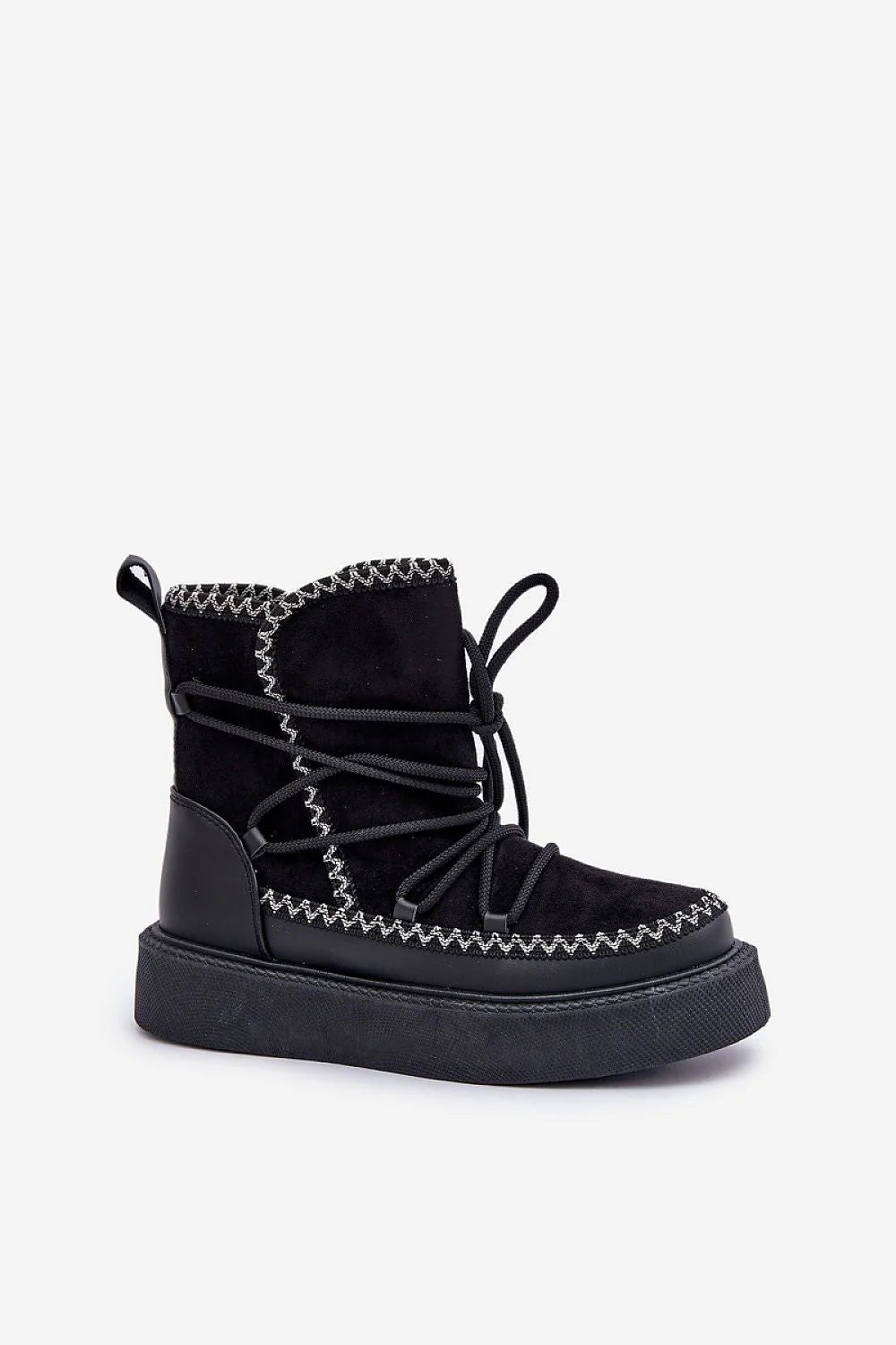 Bottes de neige Step in Style pour femmes style moderne confort maximal cuir suédé fourrure synthétique lacets personnalisables semelle anti-dérapante hauteur mi-mollet couleur noire finitions zigzag blanc