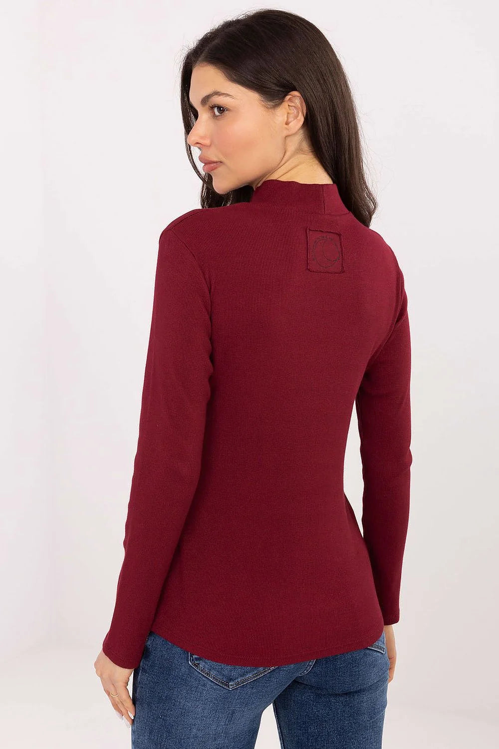 chemisier longsleeve décontracté côtelé coton élasthanne stretch ajusté silhouette confortable col roulé manches longues longueur standard minimaliste étiquette discrète polyvalent