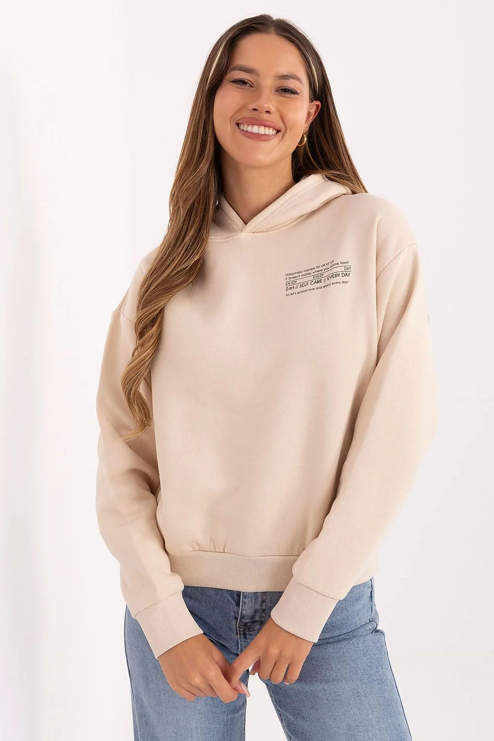 sweat capuche femme casual oversize beige écru molleton brossé doux manches longues pullover imprimé poitrine finitions côtelées poignets taille