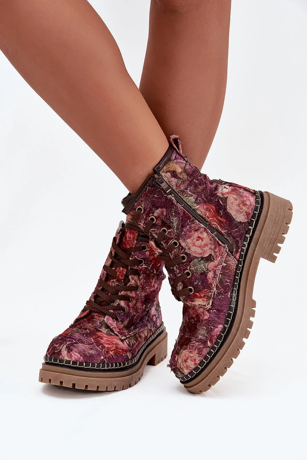 bottines montantes Artiker velours floral bordeaux rose violet bohème chic lacets fermeture éclair plateforme semelle crantée