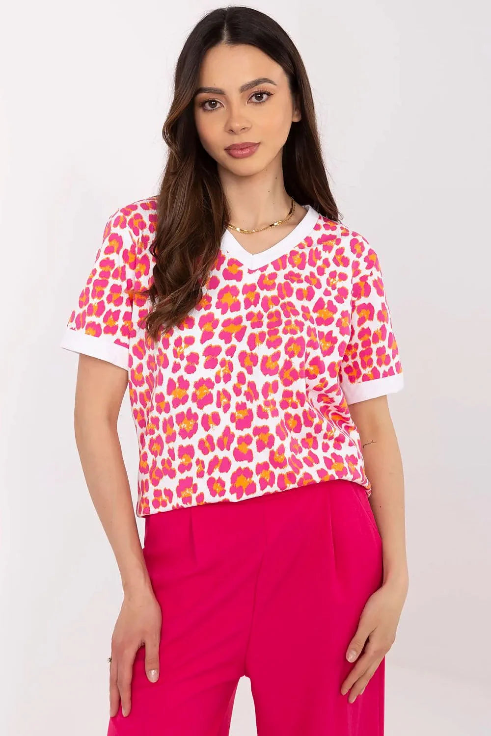 T-shirt femme col V motif抽象 léopard rose jaune manches courtes coupe relaxée été 2023