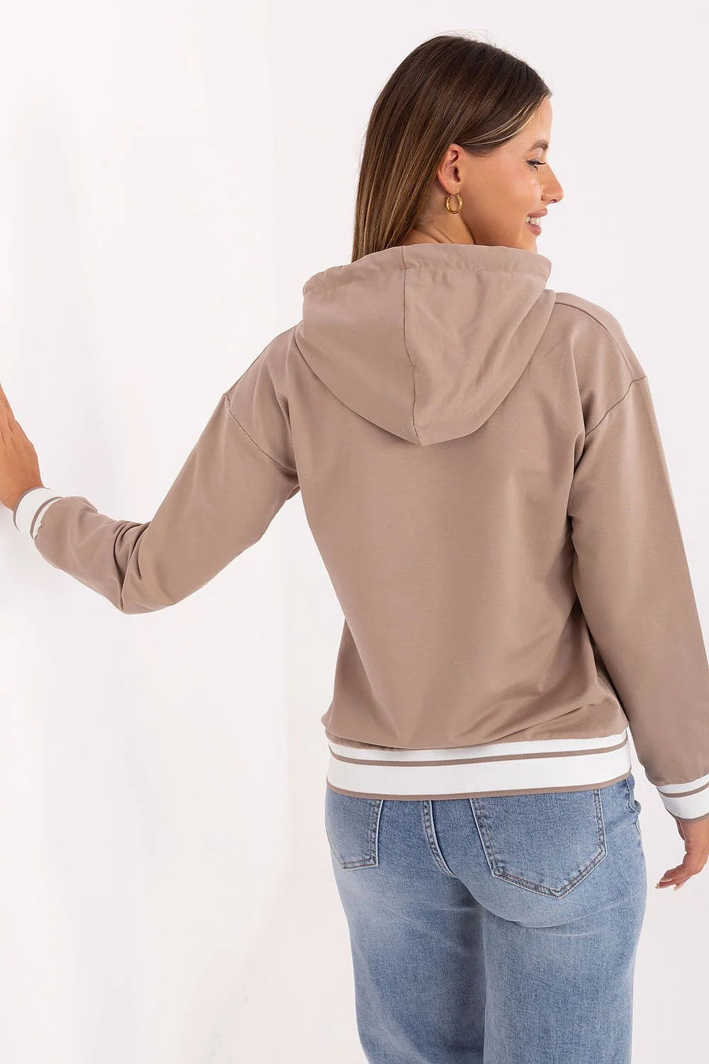 sweatshirt femme décontracté coton majoritaire élasthanne stretch manches longues poignets ourlet contrastés capuche cordons broderie poitrine coupe confortable sans fermeture